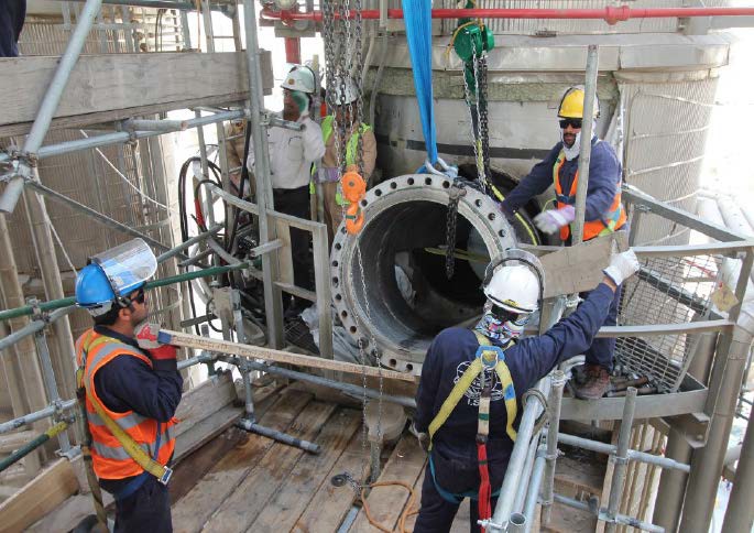 Our crews carrying out repair and machining work at a live facility.